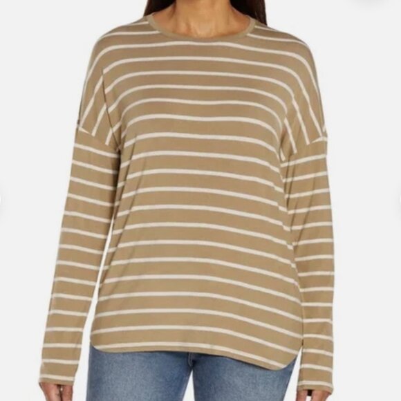 NWT GAP Drop Sleeve Crew Neck T Shirt Tan Rayon Blend Womens Size XL - Picture 2 of 6